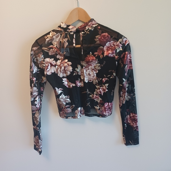 Charlotte Russe  Women's Sheer Floral Top - Picture 2 of 3